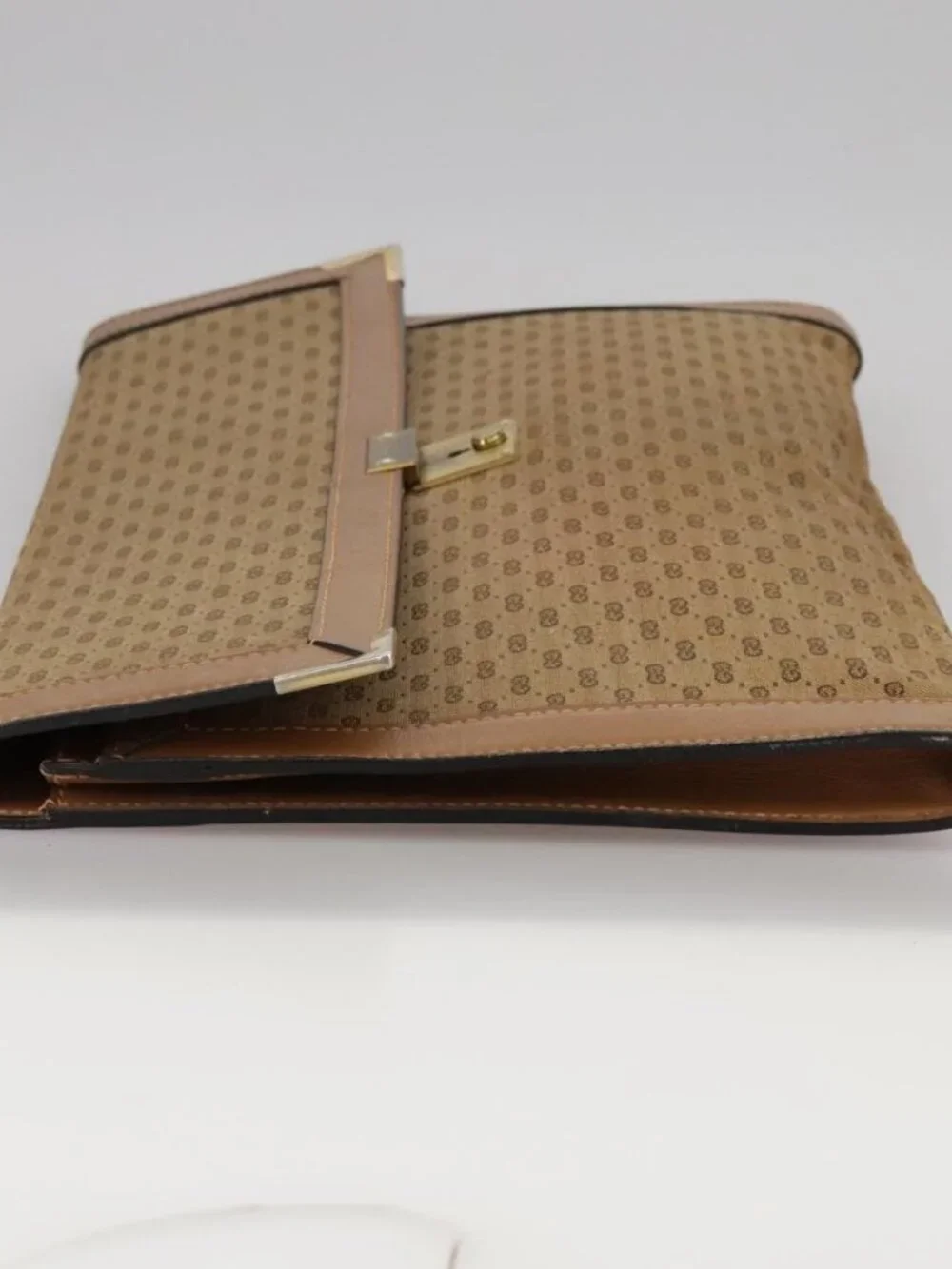 GUCCI Micro GG Canvas Clutch Bag Beige Auth ep6918